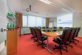 Leonardo Hotel Salzburg Airport
