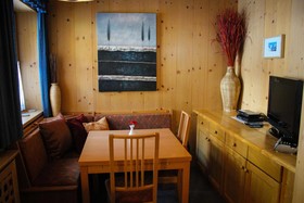 Apartment Strims