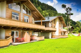 AlpenParks® Chalet & Apartment AreitXpress Zell am See