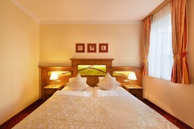 Apartments Hotel Cella Central