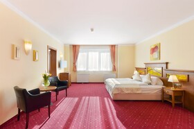Apartments Hotel Cella Central