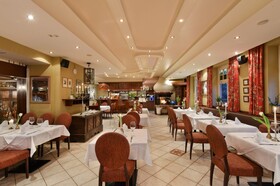 Apartments Hotel Cella Central