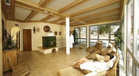 Lakeside Luxury Apartments
