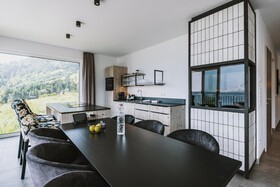 Nikolaus by AvenidA Panoramic Wellness Suites