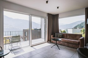Nikolaus by AvenidA Panoramic Wellness Suites