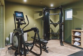 Nikolaus by AvenidA Panoramic Wellness Suites