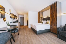 Nikolaus by AvenidA Panoramic Wellness Suites