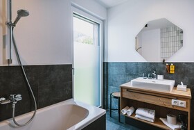 Nikolaus by AvenidA Panoramic Wellness Suites