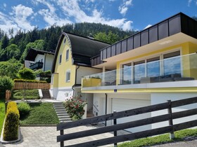 Panorama Chalet Schmittendrin by We Rent