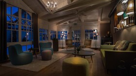 Two Timez Boutique Hotel