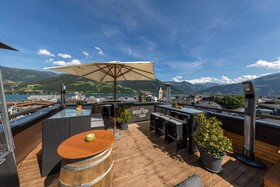 Two Timez Boutique Hotel