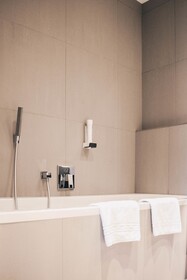 Two Timez Boutique Hotel