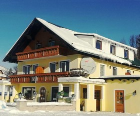 Zum Platzhirsch