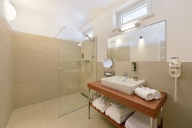Amedia Luxury Suites Graz, Trademark Collection by Wyndham
