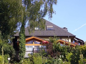 Häuserl Im Wald