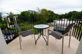 Shome Hotel