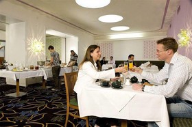 AKTIVHOTEL Weißer Hirsch