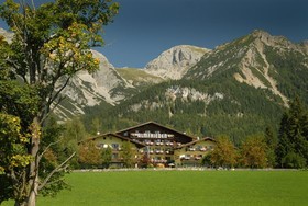 Almfrieden
