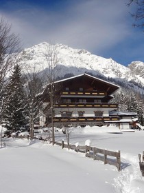 Dachsteinhof