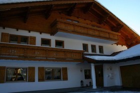Chalet Alice