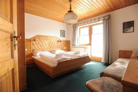 Chalet Alice