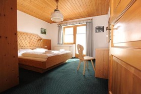 Chalet Alice