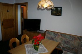 Chalet Alice