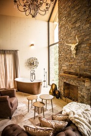 Golden Hill Country Chalets & Suites