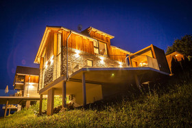 Golden Hill Country Chalets & Suites
