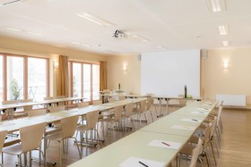 JUFA Hotel Stubenbergsee