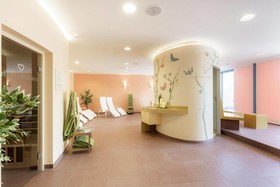 JUFA Hotel Stubenbergsee