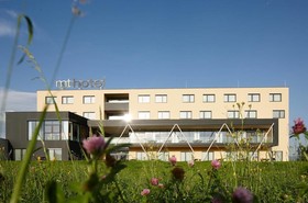 Mt Hotel
