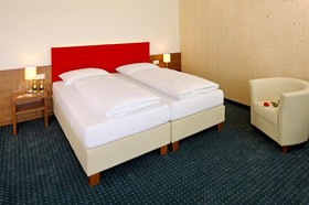 Mt Hotel