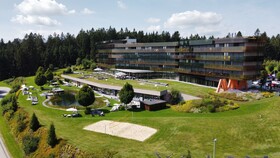 Hotel AVIVA make friends