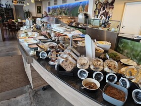 Hotel AVIVA make friends