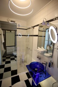 Hoeckner Plaza Hotel