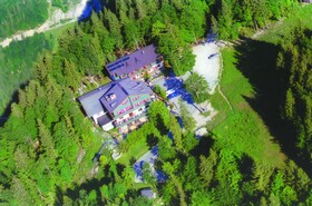 Hochberghaus Klausur- - Familienalm