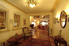 Biedermeier Hof