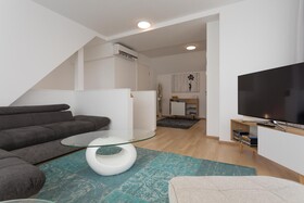 Mar Suite Apartments