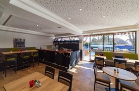 Arion Airporthotel