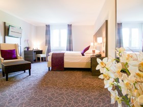 24hours Apartment Hotel