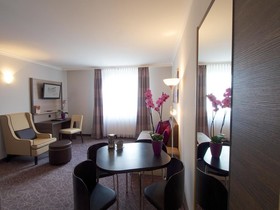 24hours Apartment Hotel