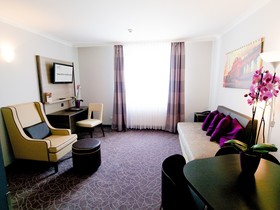 24hours Apartment Hotel