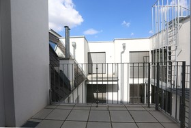 4 Beds & More Apartments