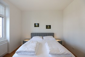 4 Beds & More Apartments