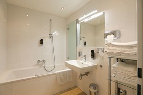 4 Beds & More Apartments