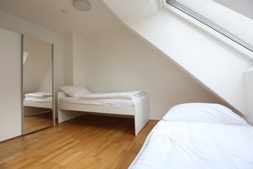 4 Beds & More Apartments