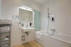 4 Beds & More Apartments
