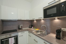 4 Beds & More Apartments