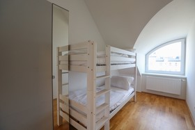 4 Beds & More Apartments